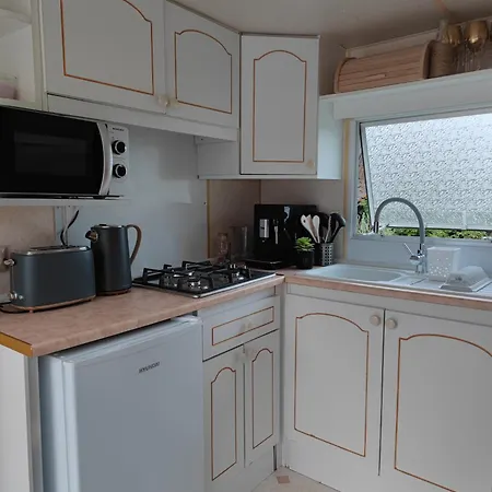 Holiday home Mobilno Dechtare *